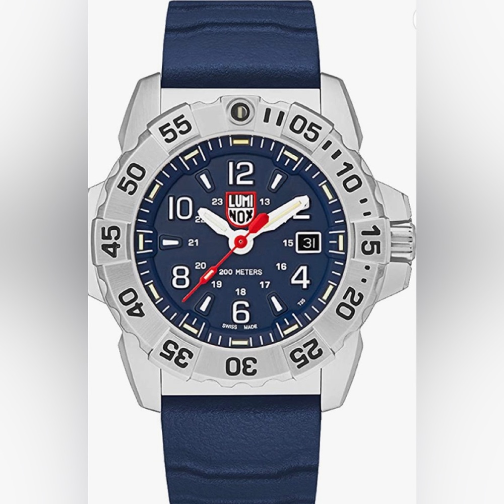 BRAND NEW—-IN BOX w/ TAGS US NAVY SEAL LUMINOX
